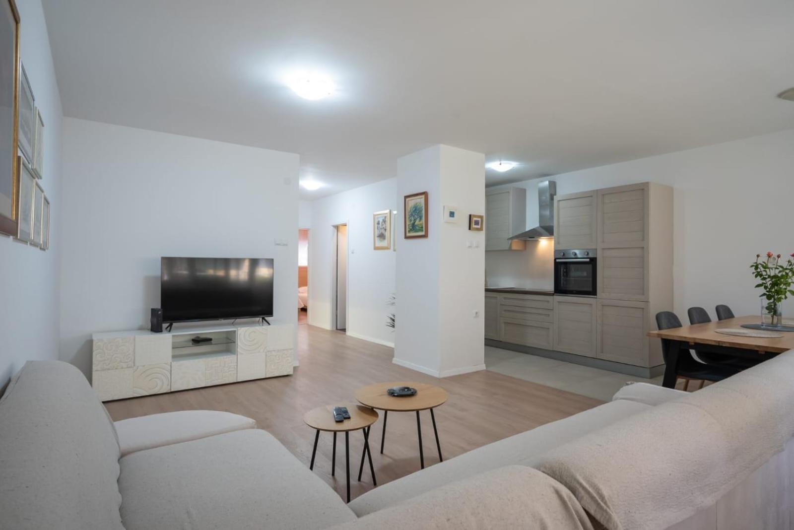 Ferienwohnung Apartman Mirjana Split Exterior foto